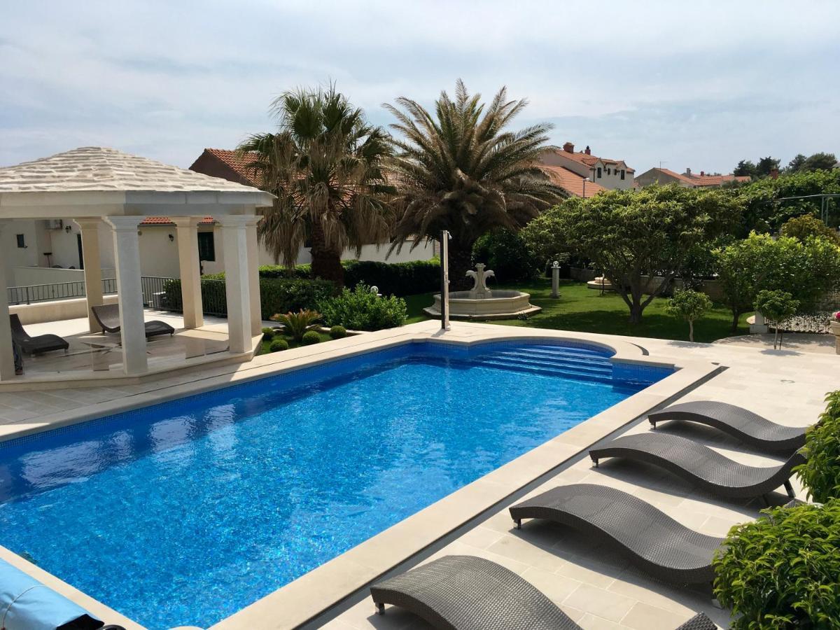 בול Apartments Villa Jadranka Adults Only מראה חיצוני תמונה