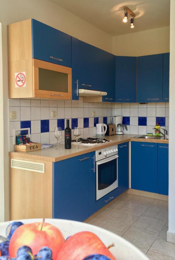 בול Apartments Villa Jadranka Adults Only מראה חיצוני תמונה