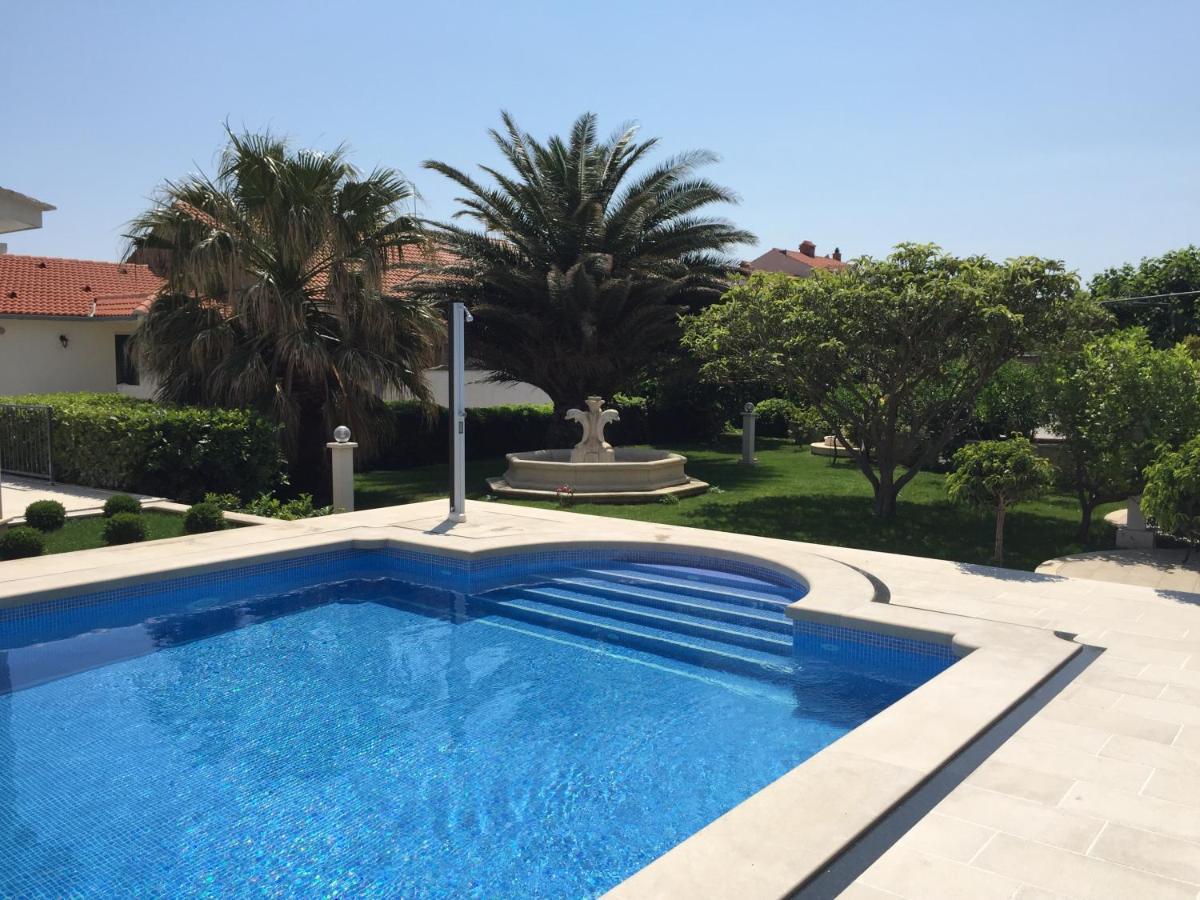 בול Apartments Villa Jadranka Adults Only מראה חיצוני תמונה