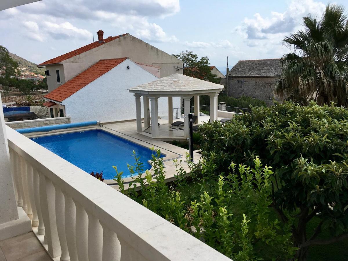 בול Apartments Villa Jadranka Adults Only מראה חיצוני תמונה