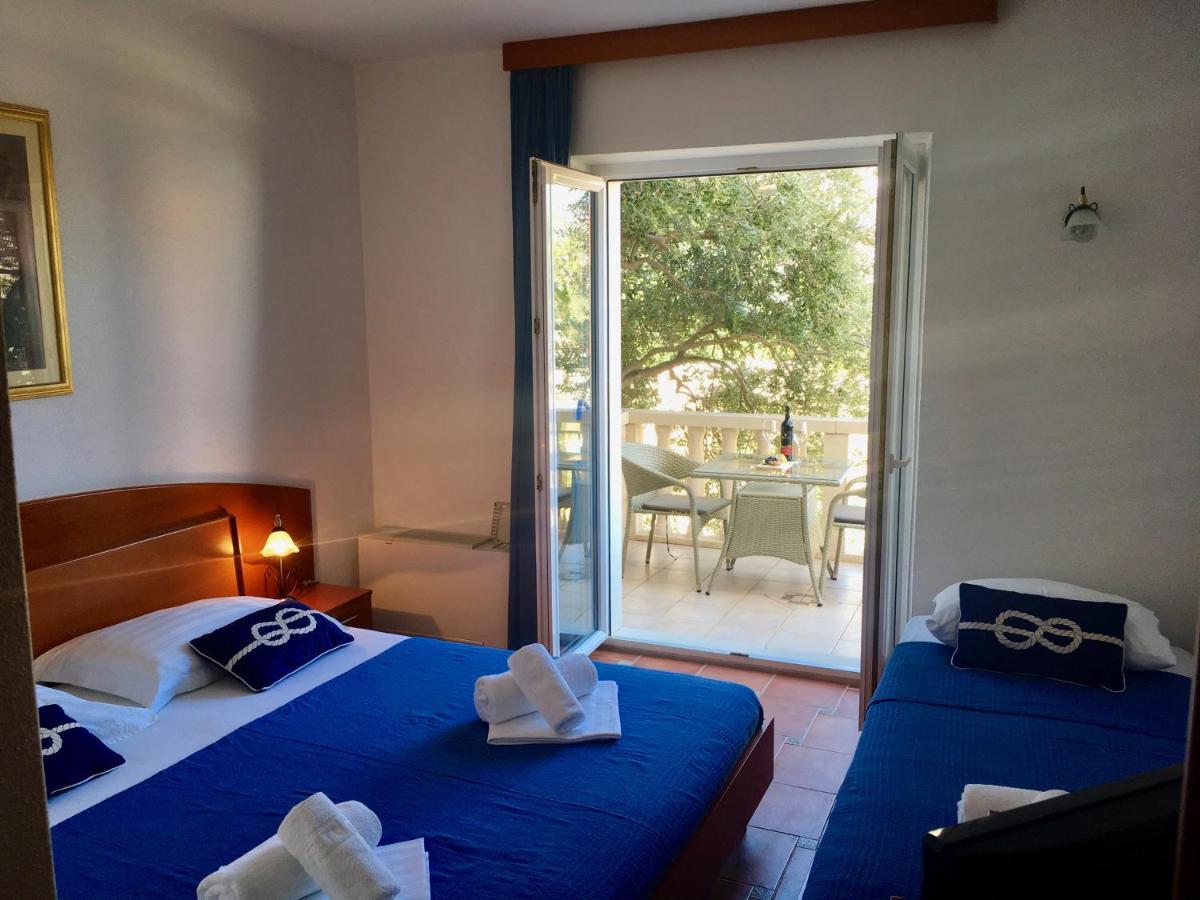 בול Apartments Villa Jadranka Adults Only מראה חיצוני תמונה