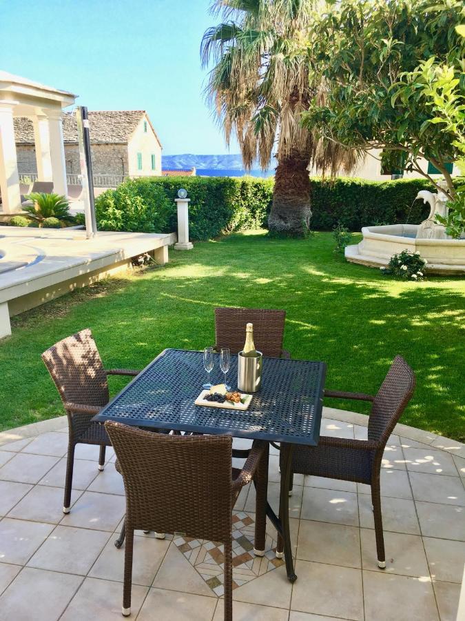 בול Apartments Villa Jadranka Adults Only מראה חיצוני תמונה